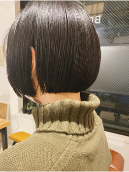《 miki 》ぱつっとラインが残るボブスタイル_20201222_1