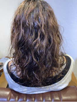 i057721697_349-262 春にくるくるヘアーにしませんか?_20210401_2