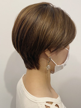 《 miki 》ロングヘアからバッサリ、ショートヘアへ_20211002_1