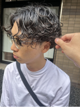 カーリーヘアお任せください_20220826_2