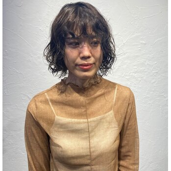 パーマスタイルにボブヘアー_20210721_1