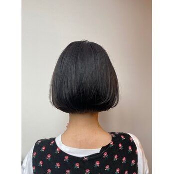 お手入れ楽なミニボブ_20210330_1