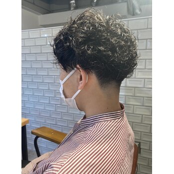 men's刈り上げにパーマ_20210417_2