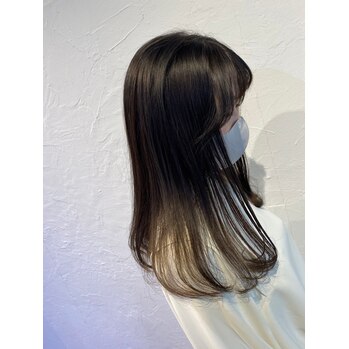 ダークトーンでも透明感を_20210408_1