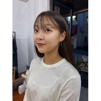 i113596308 秋冬に顔周りカットでスタイルチェンジ_20241023_1