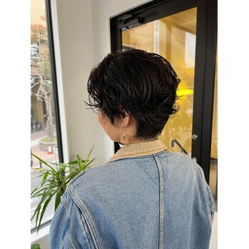 【HIKARI】バッサリイメチェンパーマ_20241117_1