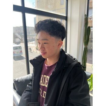 i121434924-2 【HIKARI】癖毛活かしメンズカット_20250223_4