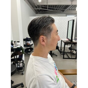 【HIKARI】上品なクラシカルメンズショート_20250527_3