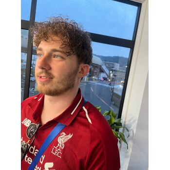 curly hair_20231106_1