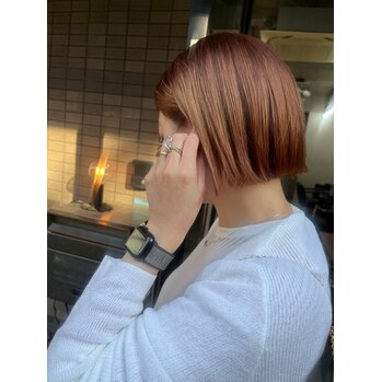 しっかりした毛質でもくびれるボブ_20231109_2